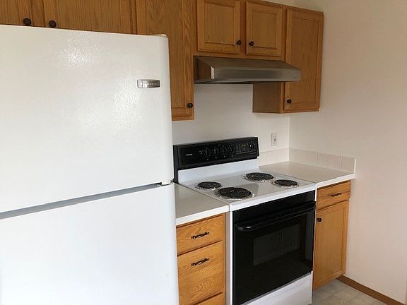 2nd image of 3118 N 10th St