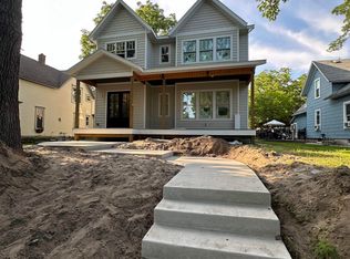 611 Webster St, Traverse City, MI 49686