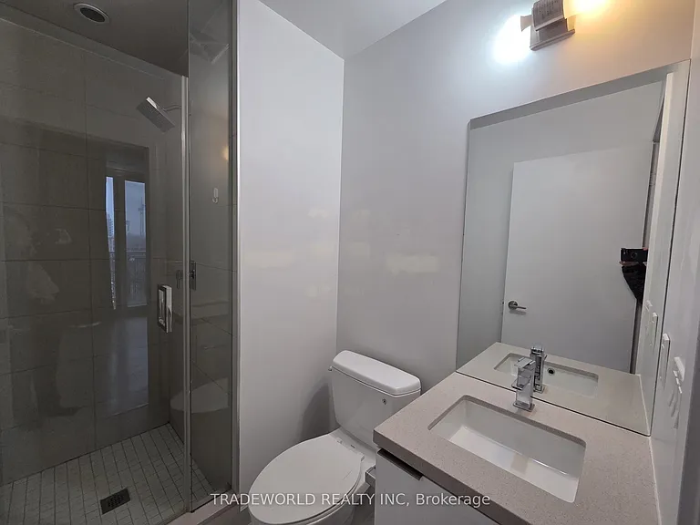 8 Eglinton Ave E #805 — Photo 13