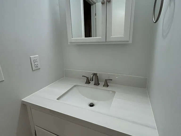 8101 Tippin Ave #J — Photo 7