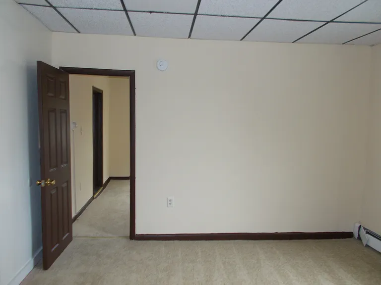 1723-B Hall Ave (6)_11012018