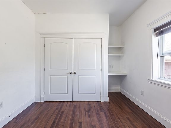 5th image of 1413 Henry St
