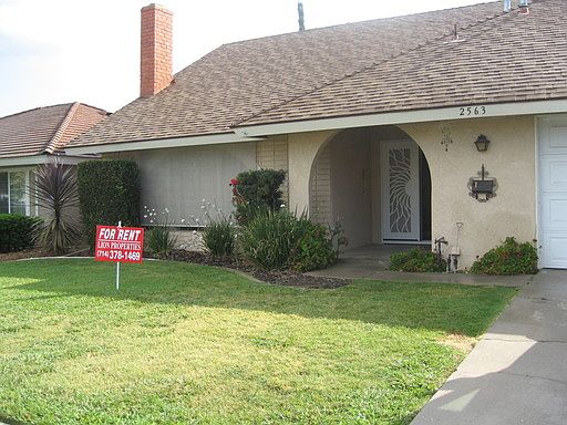 1st image of 2563 N Dunbar St