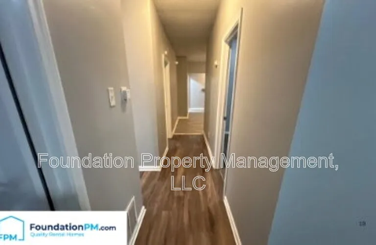735 Roanoke Ave — Photo 7