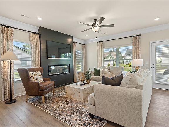 7th image of this home