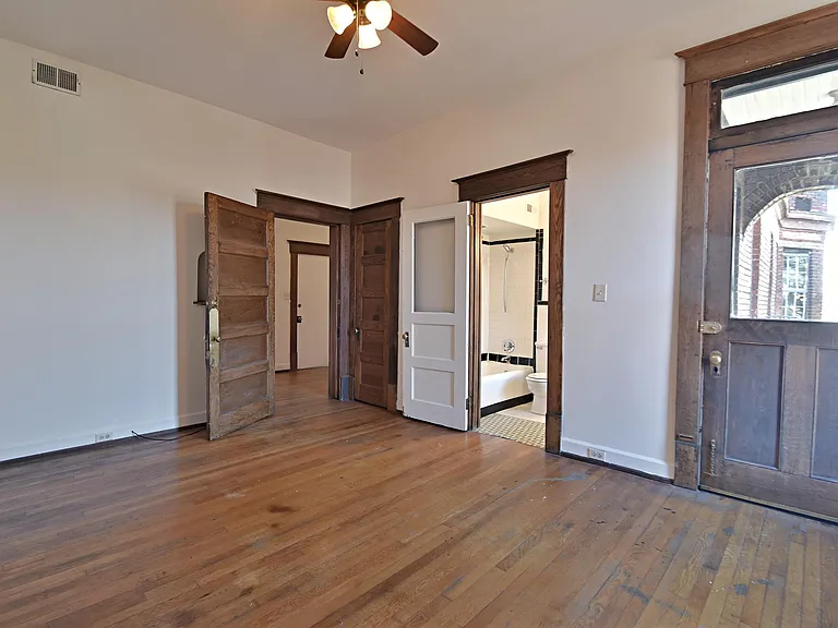 209 W 5th Ave #304 — Photo 11