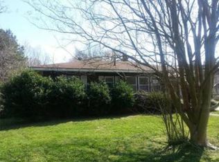 1807 Charles St, Raleigh, NC 27610