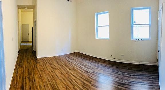 3rd image of 5402 W 23rd St APT 1R