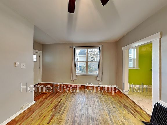3rd image of 373 E Harrison Ave