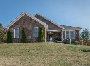 3258 Twilight Ct NE, Lanesville, IN 47136