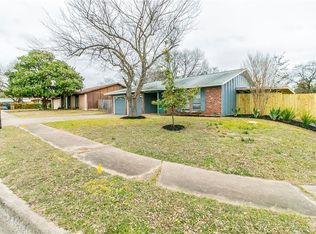 9901 Woodglen Dr, Austin, TX 78753