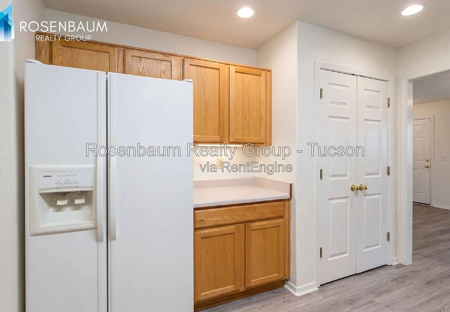 3 bed, 2.0 bath, 1297 sqft, $1,750 — Photo 3