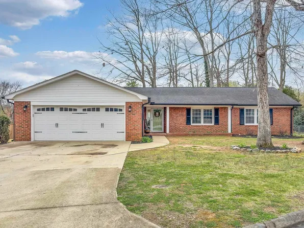 117 Terrence Ct, Greer, SC 29650