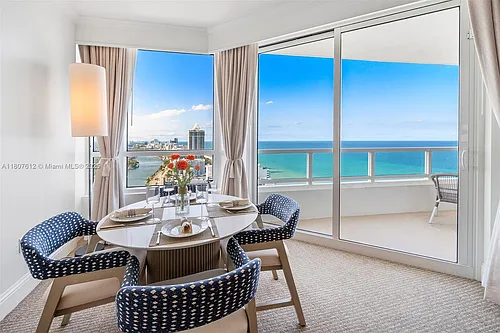 4401 Collins Ave #3505 Photo 1