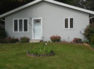 1916 Barbara Ln, South Beloit, IL 61080