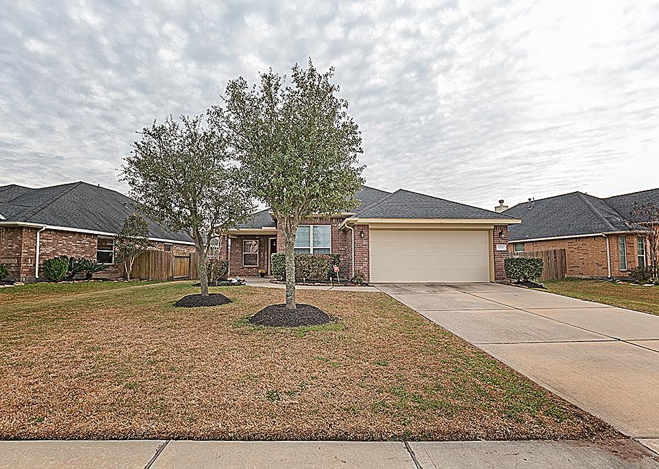 1st image of 8214 Dusty Canyon Ln