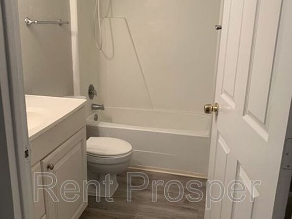 5th image of 4239 E Michigan St #4239