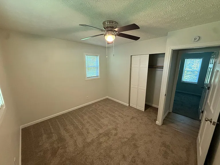645 Westview Ave — Photo 15