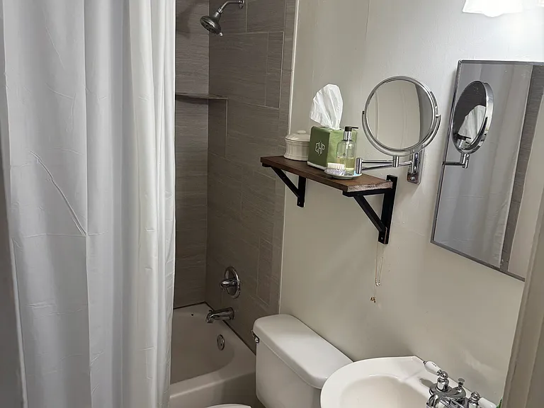 86 E Lafayette Cir — Photo 7