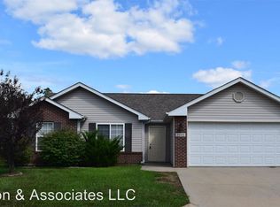 24353 Tanglewood Rd, Saint Robert, MO 65584