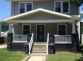 707 W Monroe St, Bloomington, IL