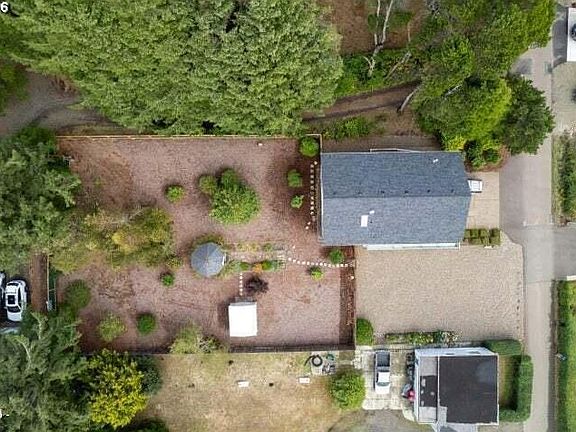 5th image of 1706 NW 51st St