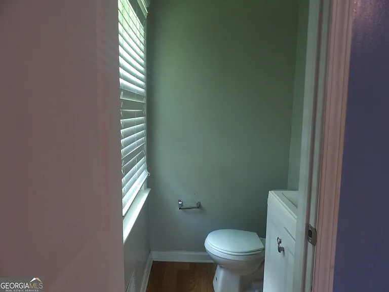 335 Bay Creek Rd — Photo 10
