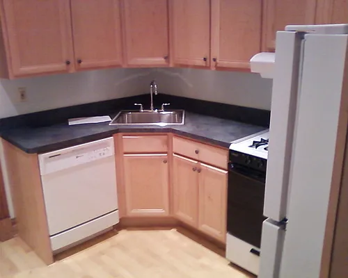 640 W 35th St #1 Photo 1