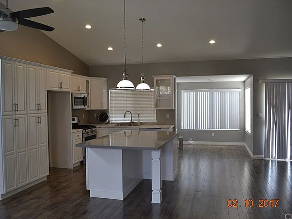 4th image of 40594 Alondra Dr