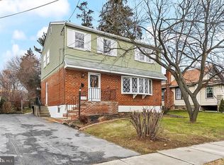 1117 Secane Rd, Clifton Heights, PA 19018