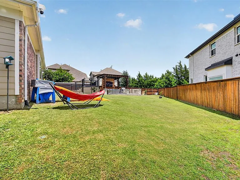 8700 Fairway Ln — Photo 32