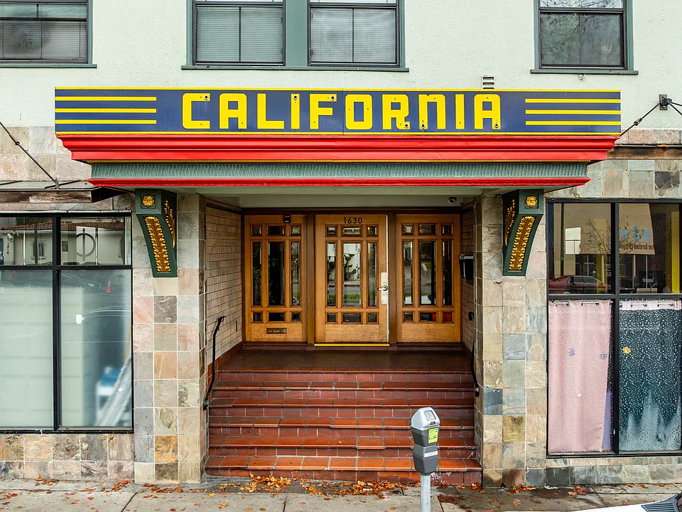 California Apartments