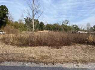 8334 Raleigh Cir, Pensacola, FL 32534