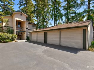 8520 242nd St SW APT 107, Edmonds, WA 98026