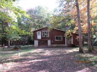 12 Hunter Ln, Albrightsville, PA 18210