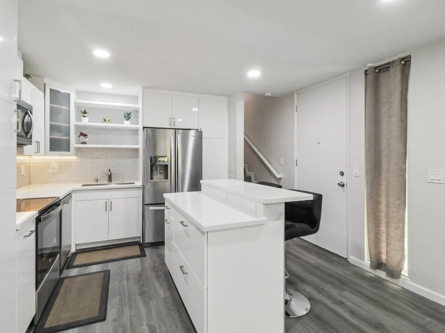4545 Collwood Blvd — Photo 4