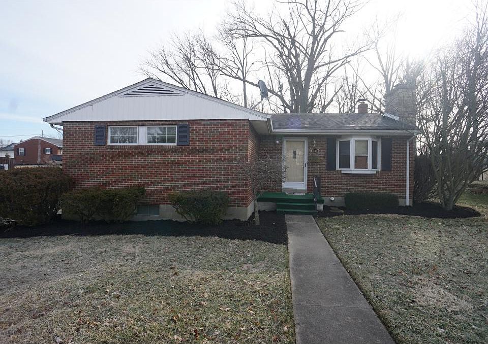 1st image of 545 Cedar Ln
