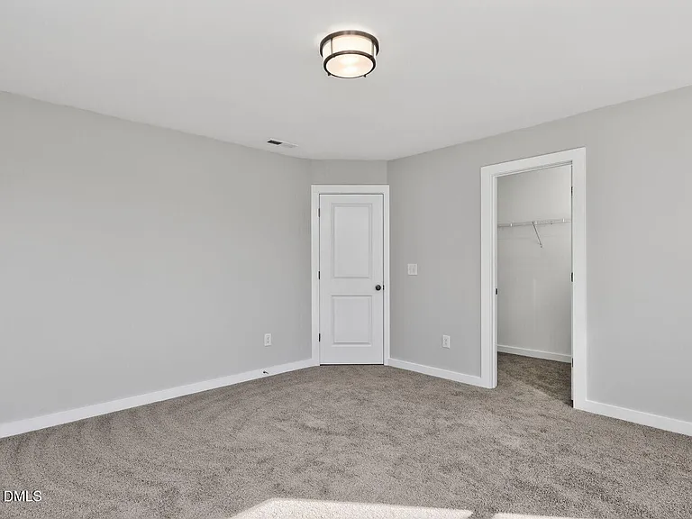 85 Parkland Dr — Photo 19