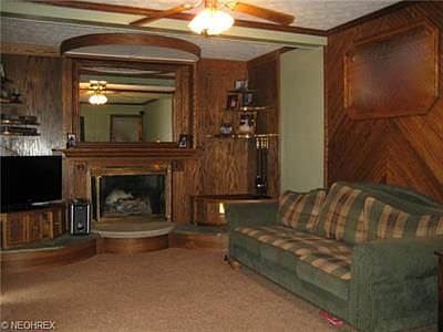 3rd image of 6950 Lockwood Blvd