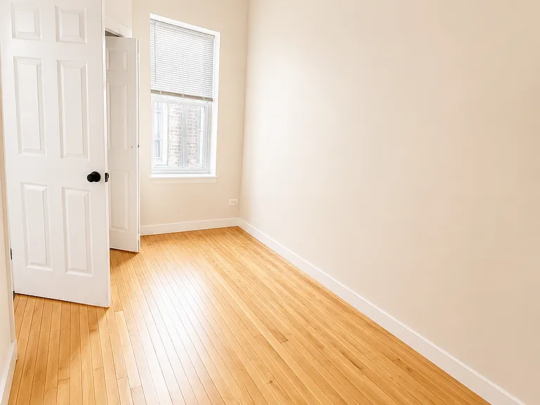 2641 W Haddon Ave #2R — Photo 6