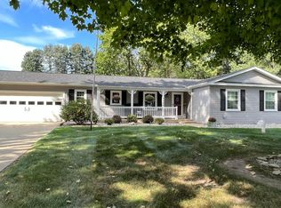 91 W Powell Dr, La Porte, IN 46350