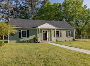 301 Lincoln Ave, Jarratt, VA 23867