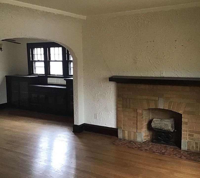 1st image of 3412-3414 N 45th St