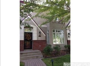 709 Coventry Ln, Edina, MN 55435