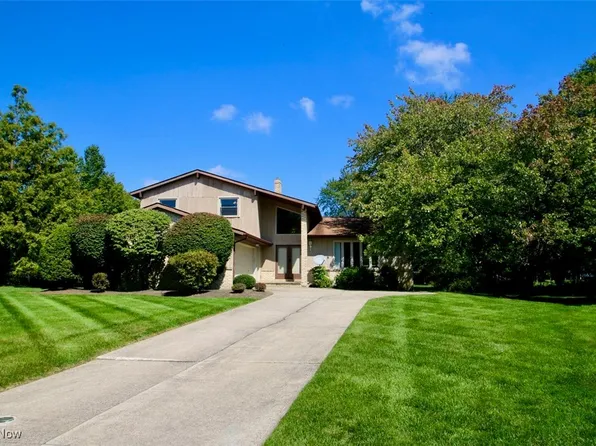 473 Celestia Dr, Richmond Heights, OH 44143