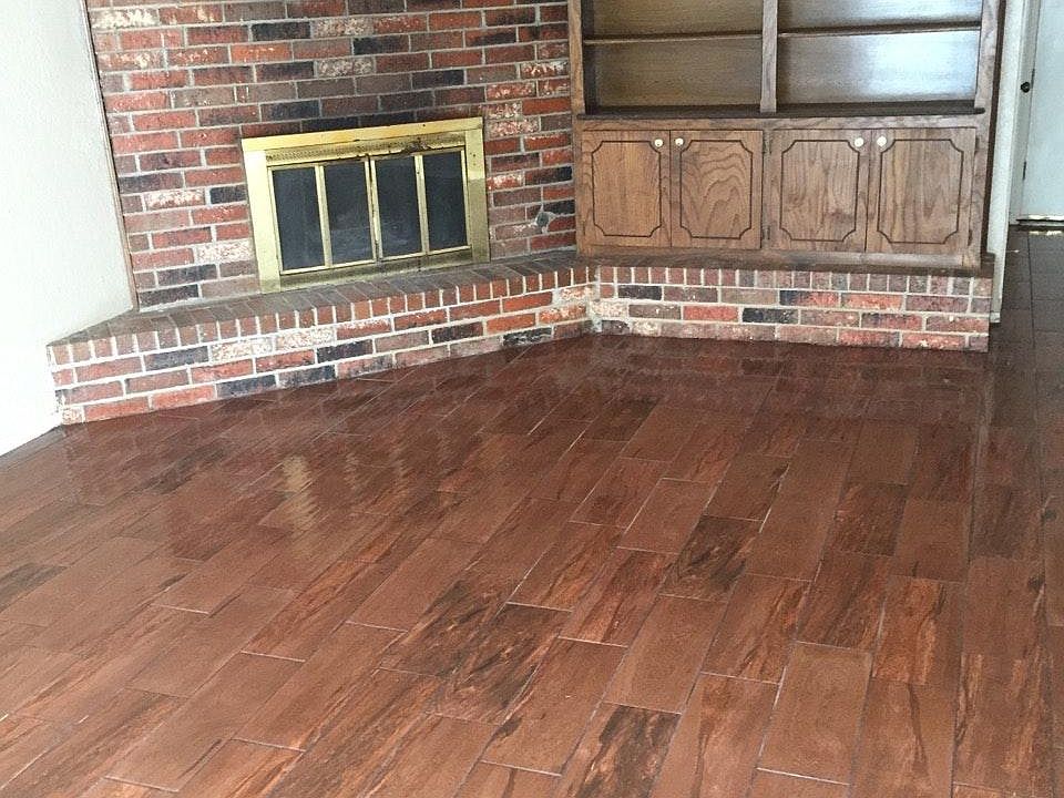 2nd image of 13609 Pin Oak