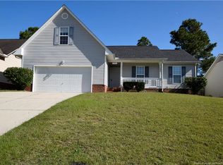 3121 Winesap Rd, Hope Mills, NC 28348