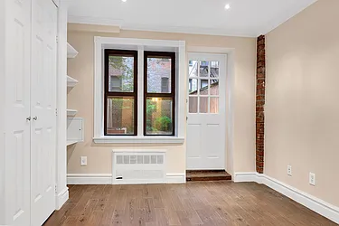 Rented by Cooper & Cooper Real Estate