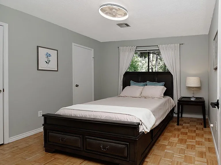 103 N Deerfoot Cir — Photo 13