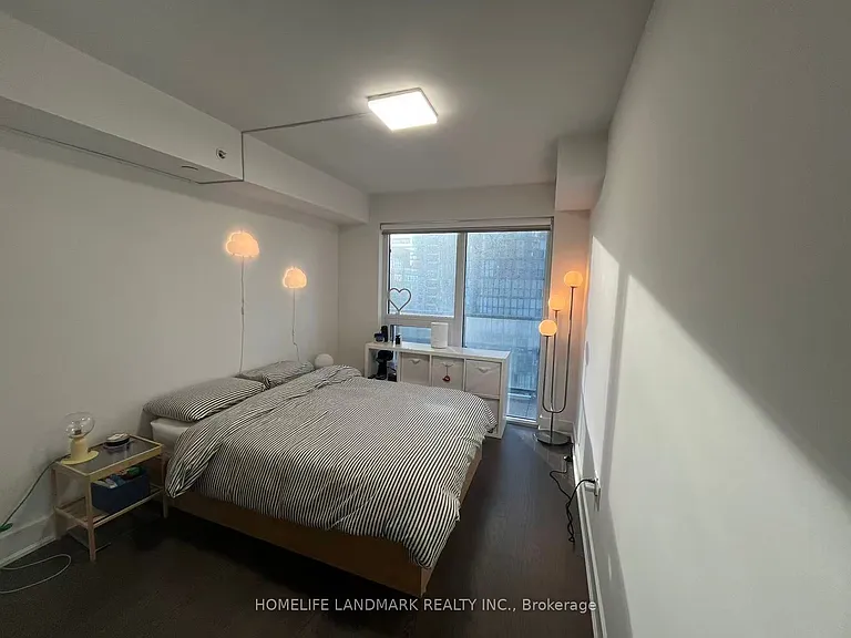 955 Bay St #1501 — Photo 5